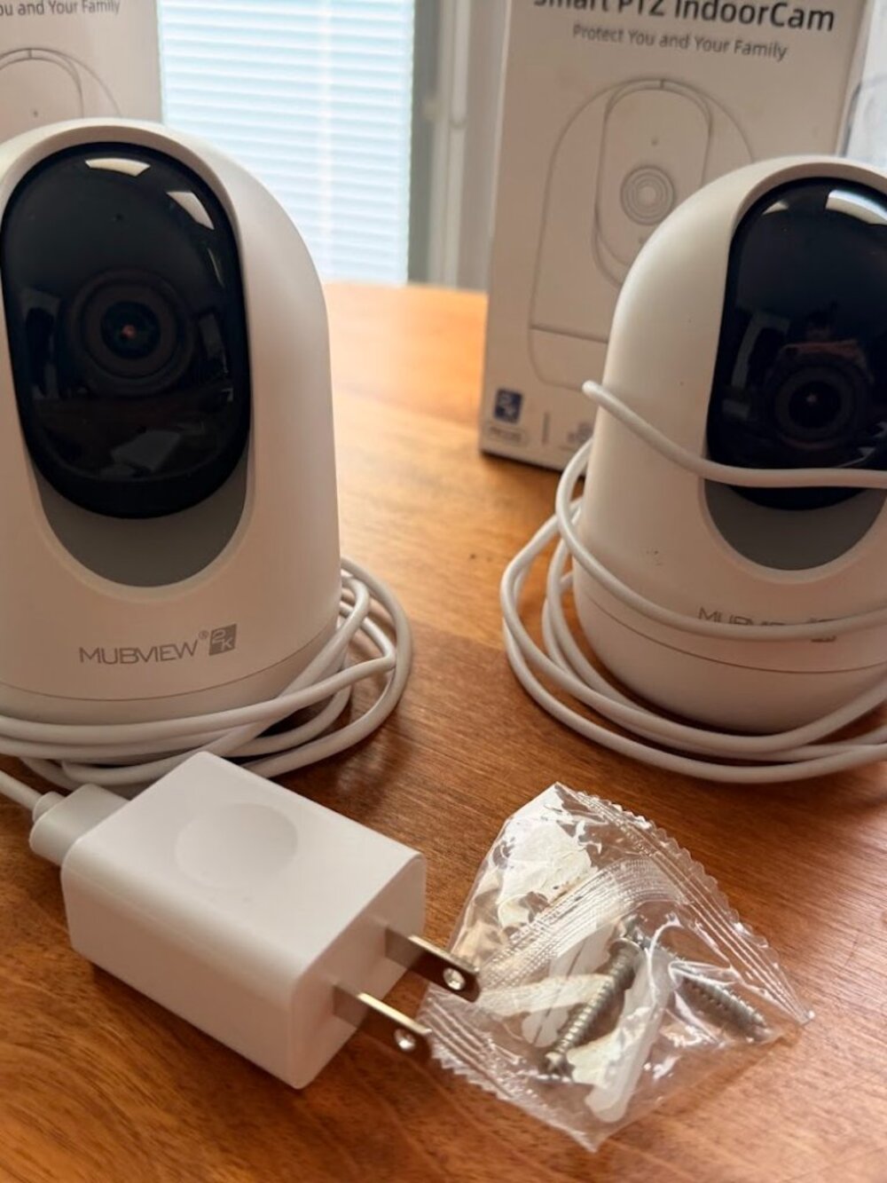 Set of 2 Mubview Smart PTZ Indoor Security Cameras | 2K PK320 | WiFi